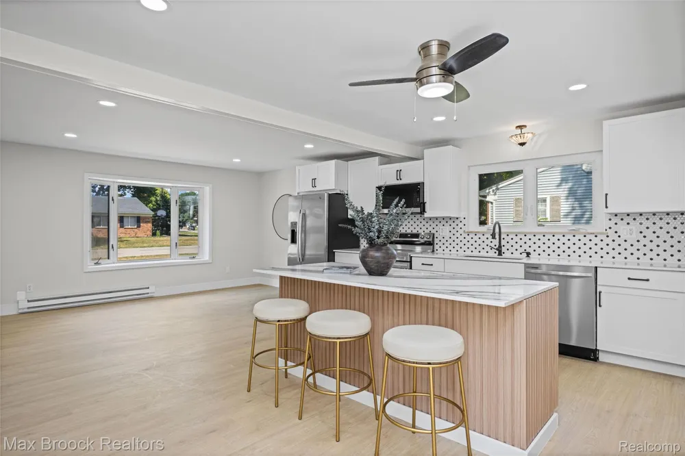 1874 Hopkins Drive Wixom City, MI 48393
