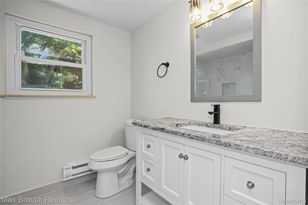 1874 Hopkins Drive Wixom City, MI 48393