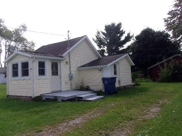205 W Center Street Waldron Village, MI 49288