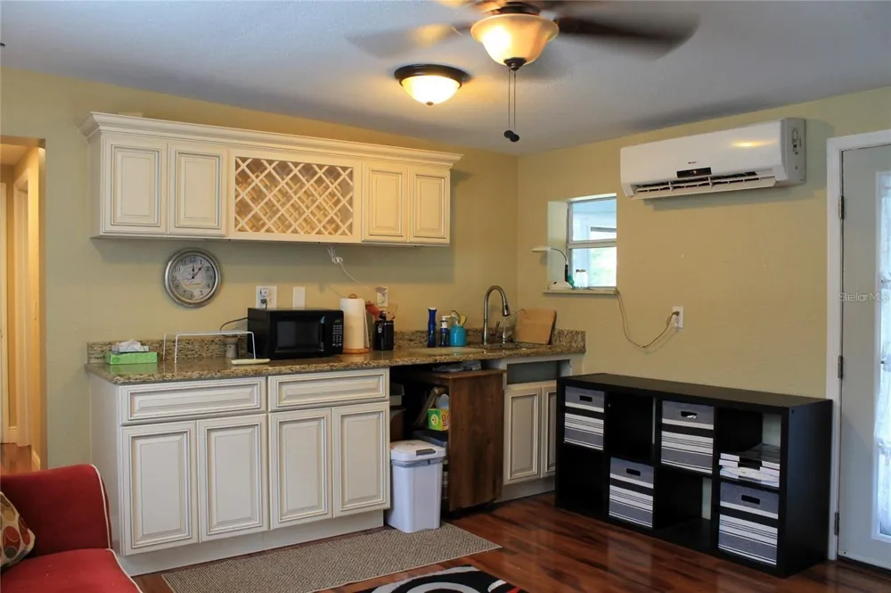 3046 SPIRIT LAKE DRIVE Winter Haven, FL 33880
