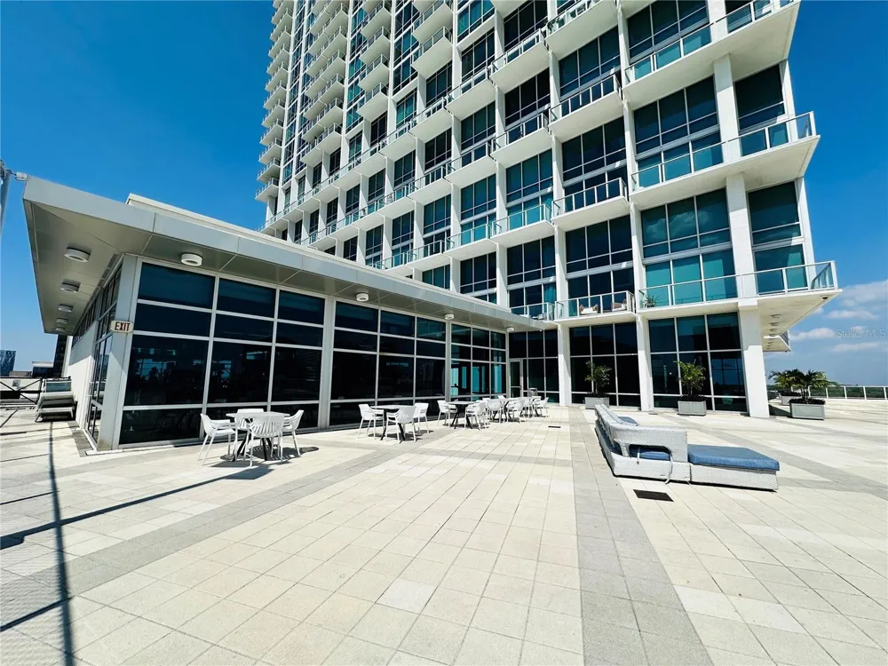 150 E ROBINSON STREET #1909 Orlando, FL 32801