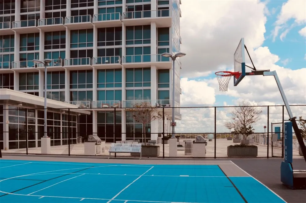 150 E ROBINSON STREET #1909 Orlando, FL 32801