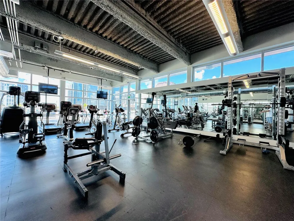 150 E ROBINSON STREET #1909 Orlando, FL 32801