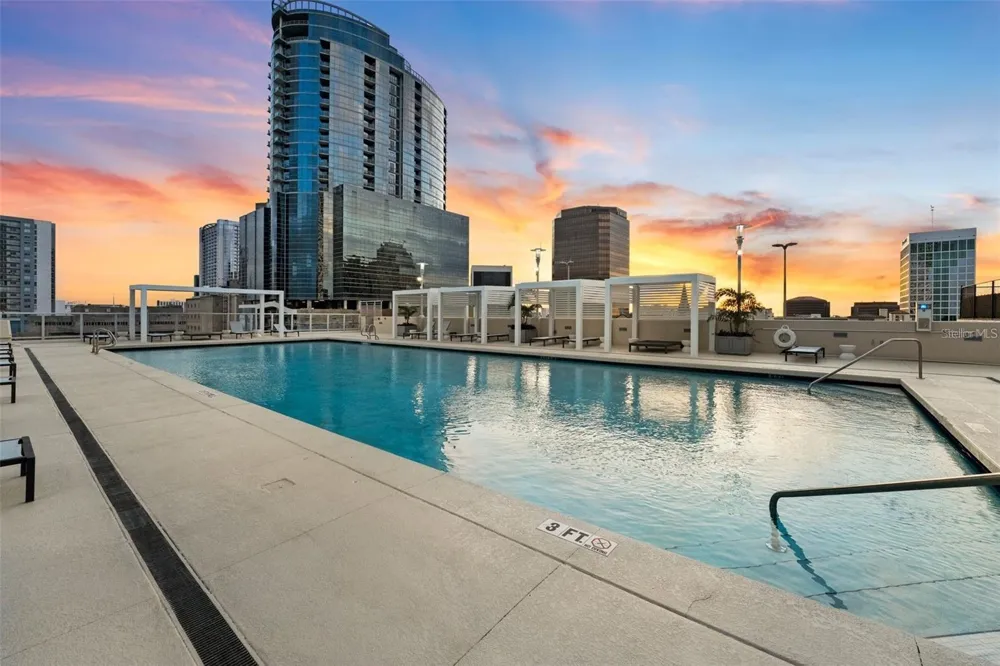 150 E ROBINSON STREET #1909 Orlando, FL 32801