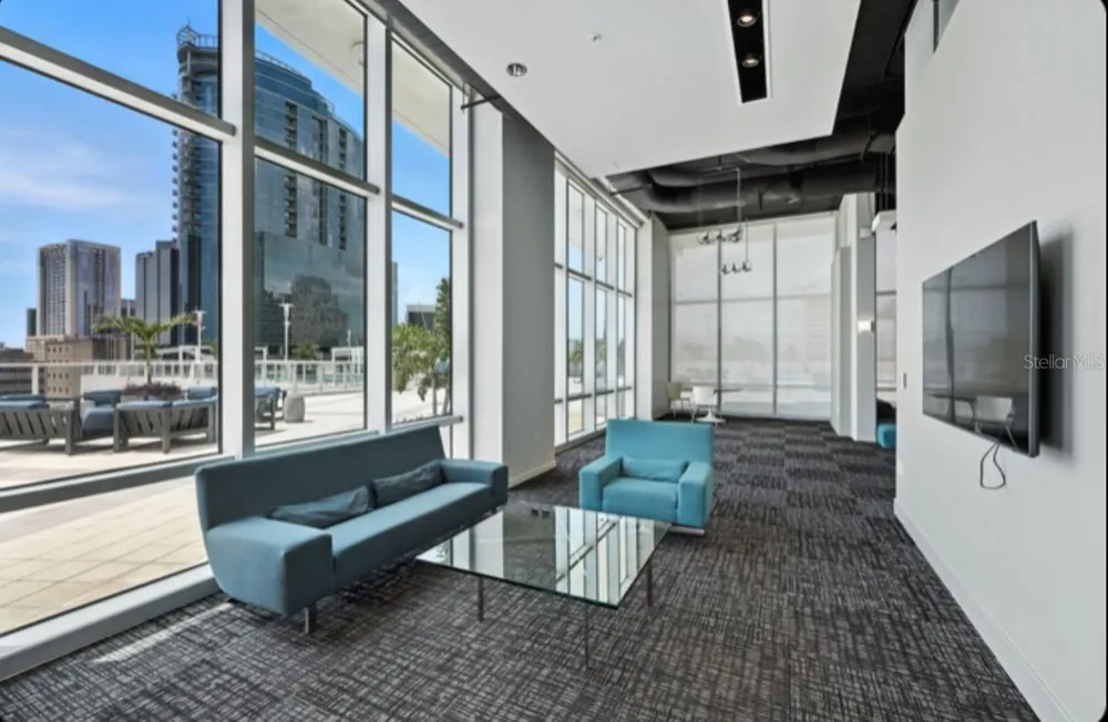 150 E ROBINSON STREET #1909 Orlando, FL 32801