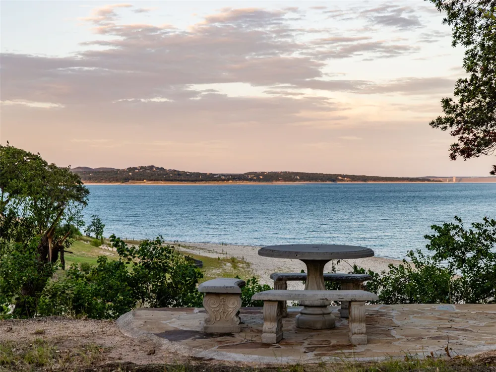 874 Lakebreeze Drive Canyon Lake, TX 78133