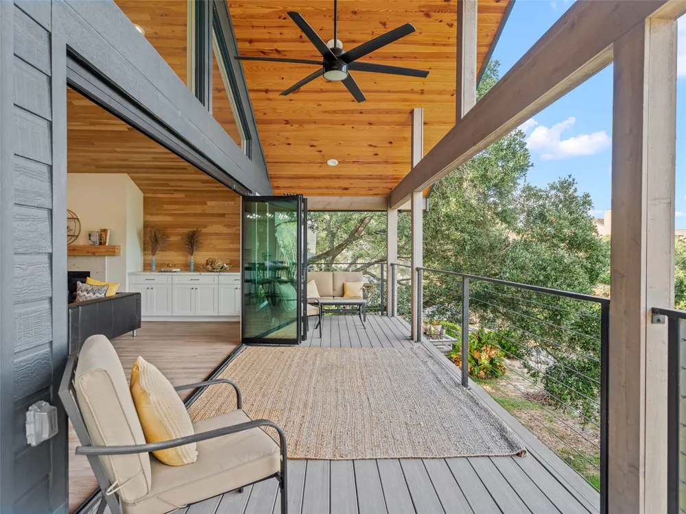 874 Lakebreeze Drive Canyon Lake, TX 78133