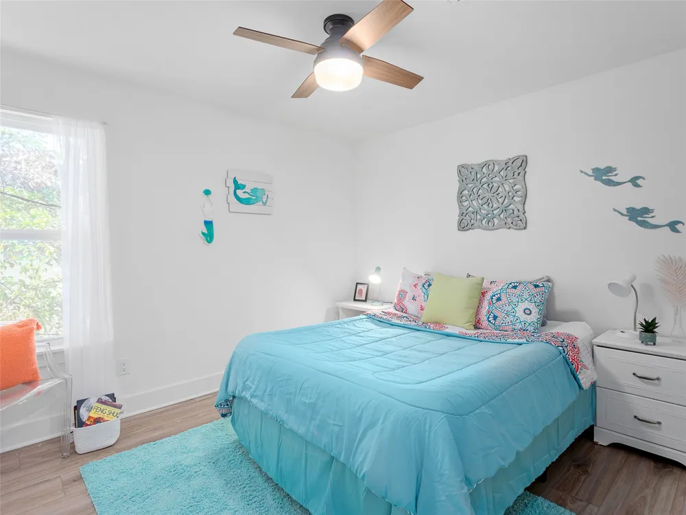 874 Lakebreeze Drive Canyon Lake, TX 78133