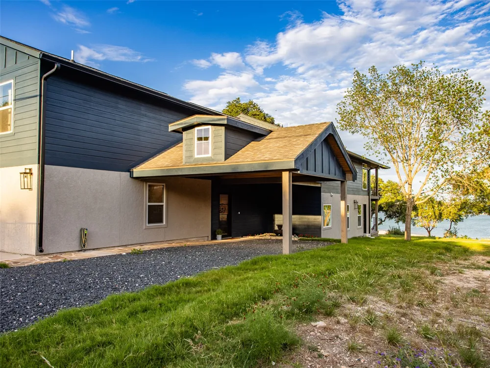 874 Lakebreeze Drive Canyon Lake, TX 78133