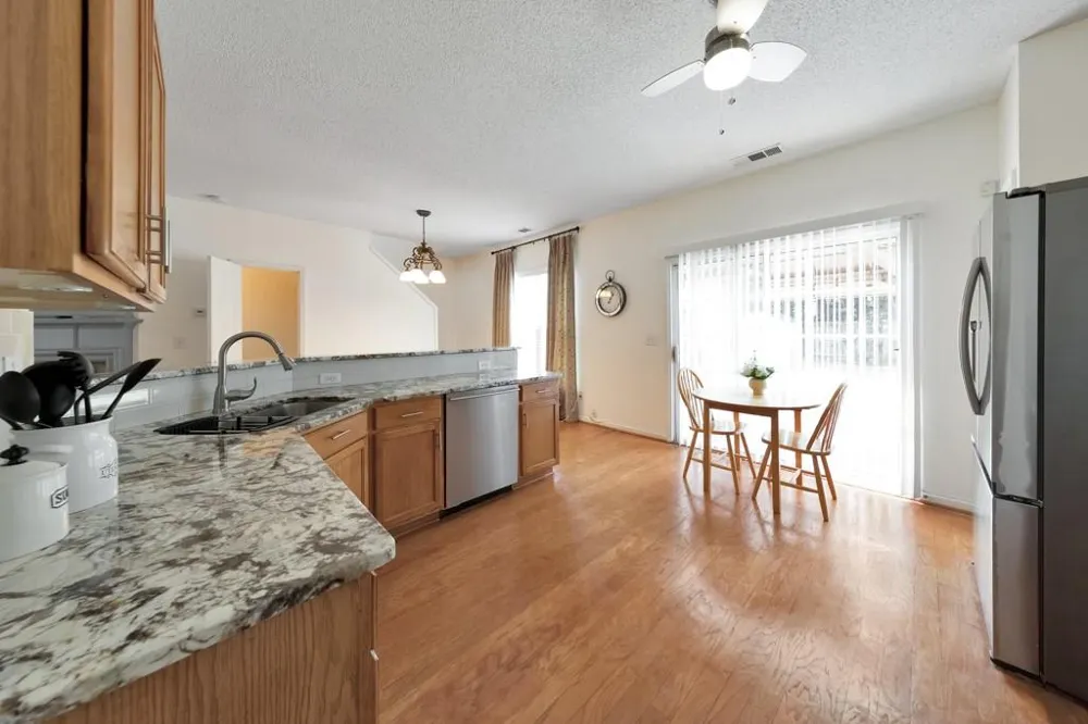 1051 Dunedin Trail Woodstock, GA 30188