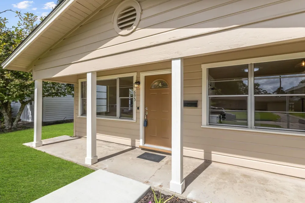 695 Callaway Drive Beaumont, TX 77706