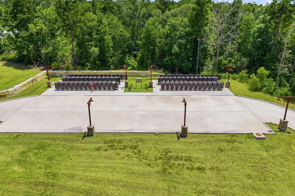 11818 Grand North Road Willis, TX 77378