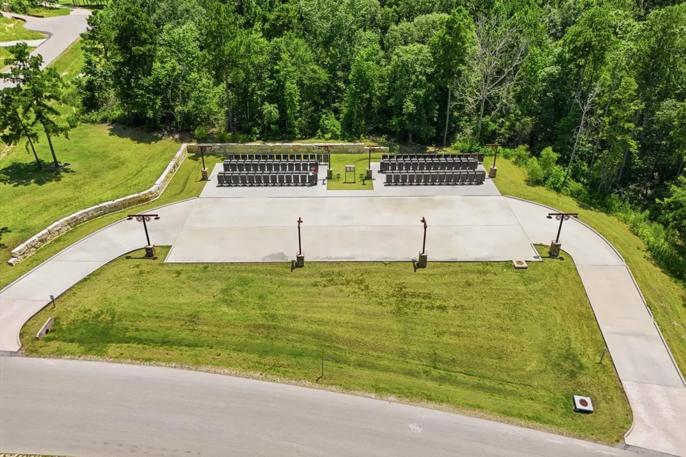 11818 Grand North Road Willis, TX 77378