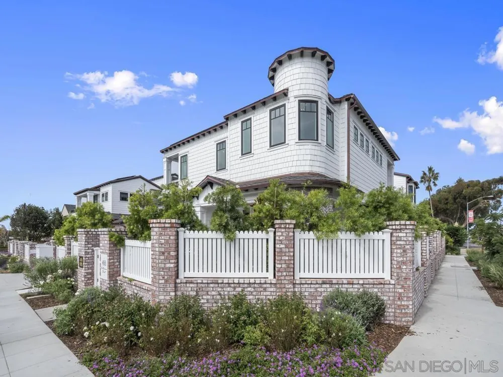 466 Westbourne St La Jolla, CA 92037