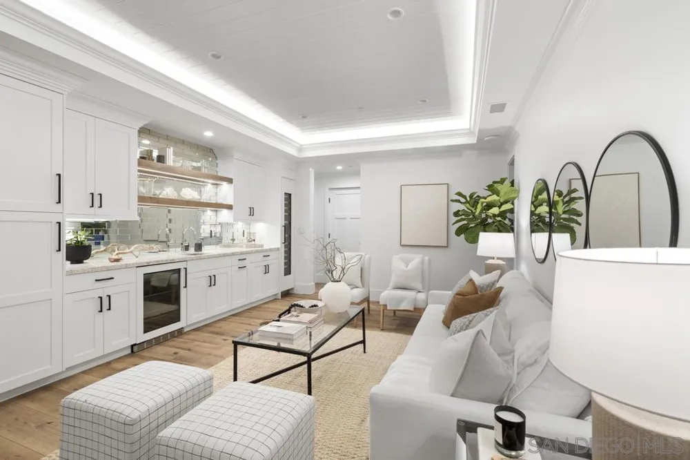 466 Westbourne St La Jolla, CA 92037