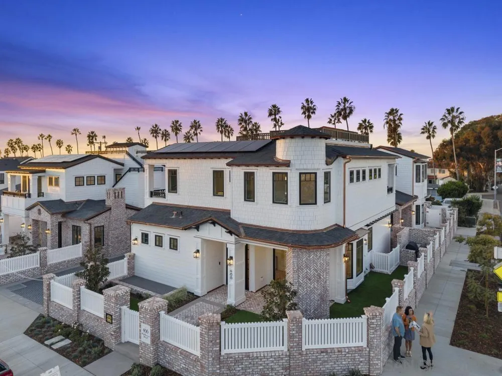 466 Westbourne St La Jolla, CA 92037