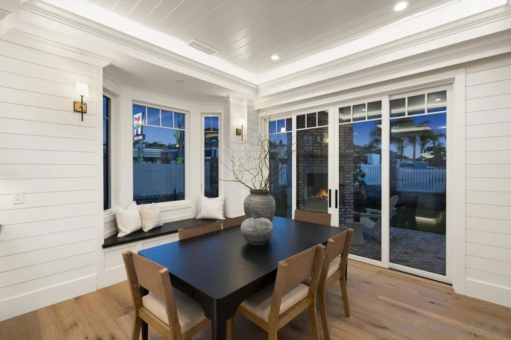 466 Westbourne St La Jolla, CA 92037