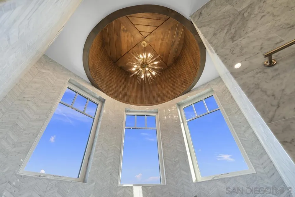 466 Westbourne St La Jolla, CA 92037
