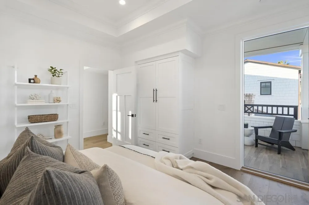 466 Westbourne St La Jolla, CA 92037