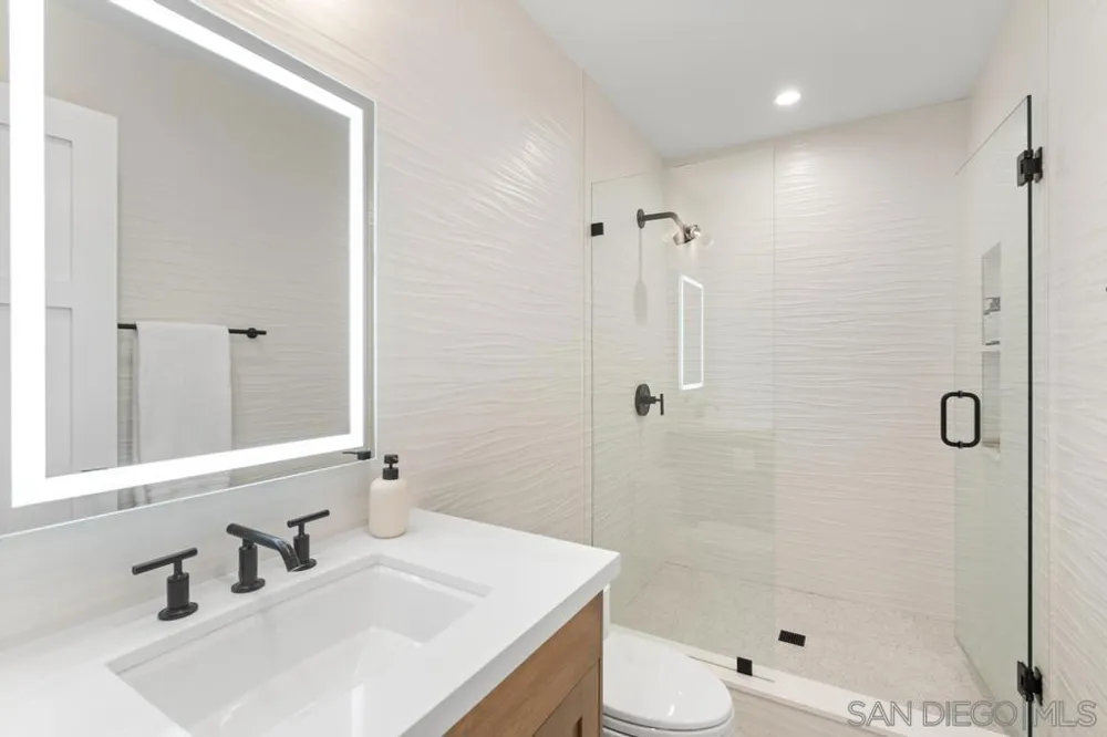 466 Westbourne St La Jolla, CA 92037
