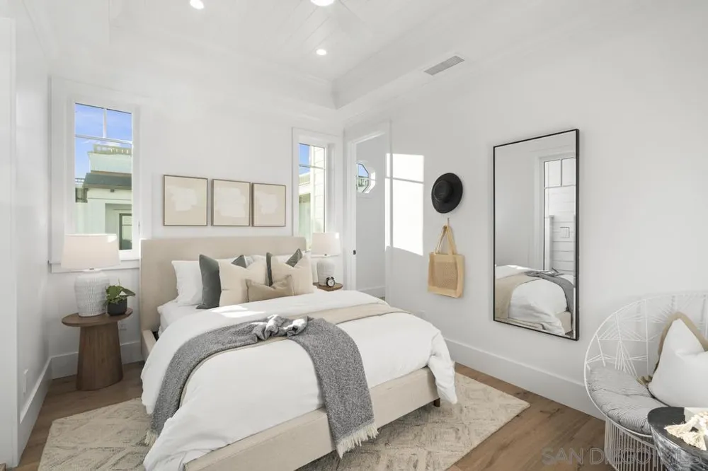 466 Westbourne St La Jolla, CA 92037