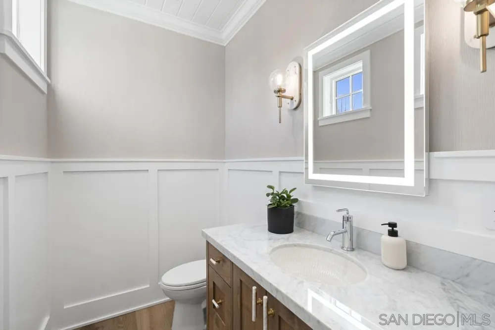 466 Westbourne St La Jolla, CA 92037