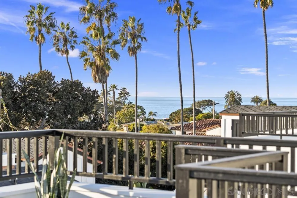 466 Westbourne St La Jolla, CA 92037