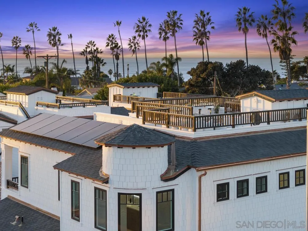 466 Westbourne St La Jolla, CA 92037