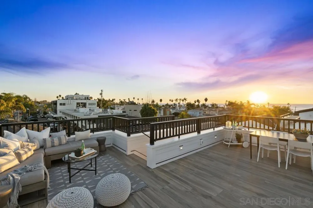 466 Westbourne St La Jolla, CA 92037