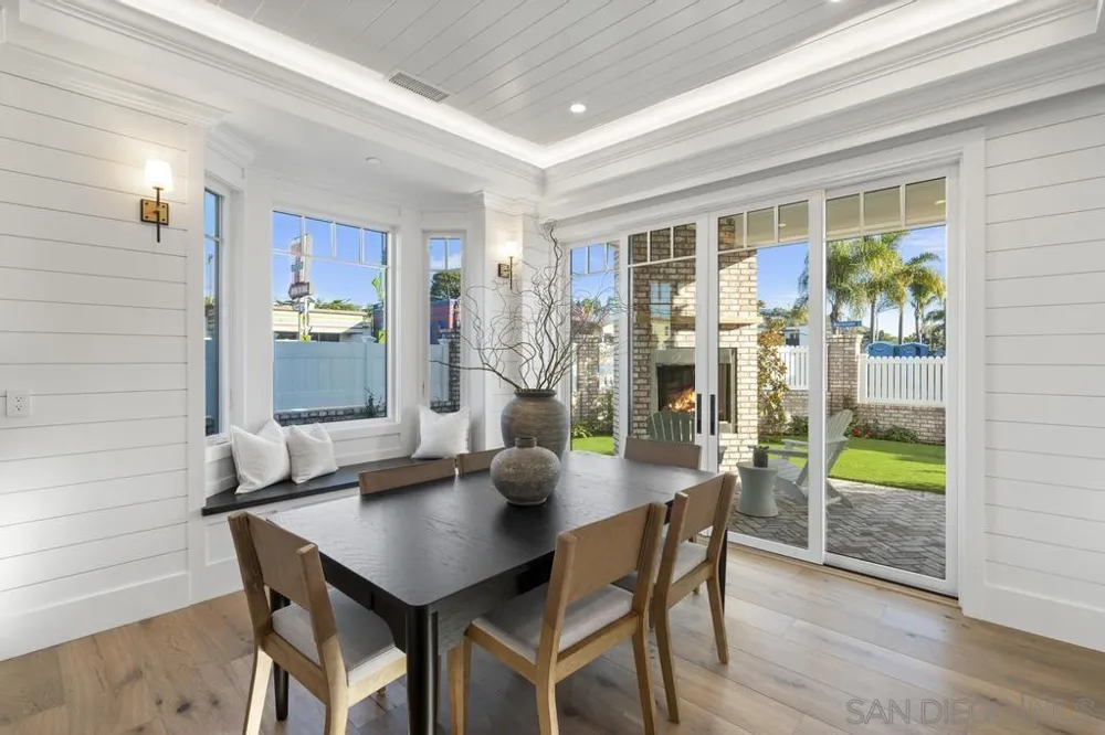 466 Westbourne St La Jolla, CA 92037
