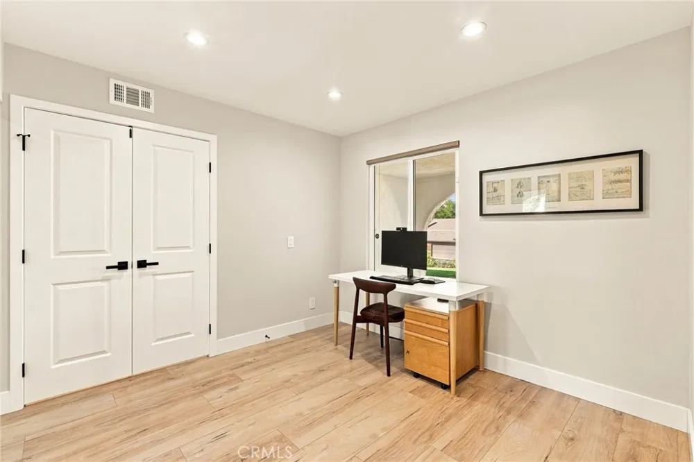 29332 Deep Shadow Drive Agoura Hills, CA 91301