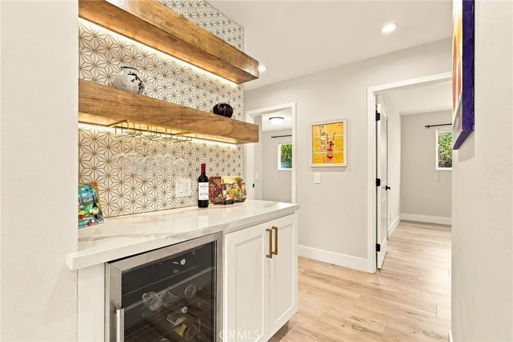 29332 Deep Shadow Drive Agoura Hills, CA 91301