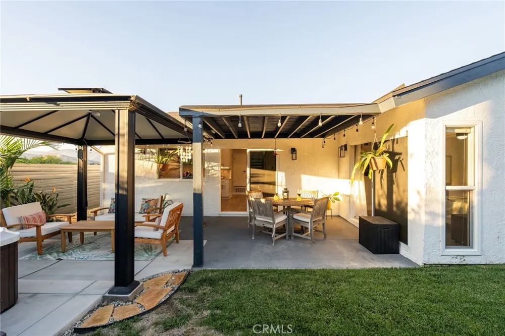 29332 Deep Shadow Drive Agoura Hills, CA 91301