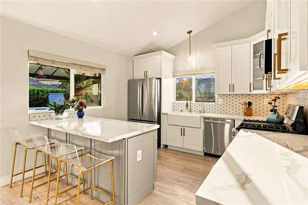 29332 Deep Shadow Drive Agoura Hills, CA 91301