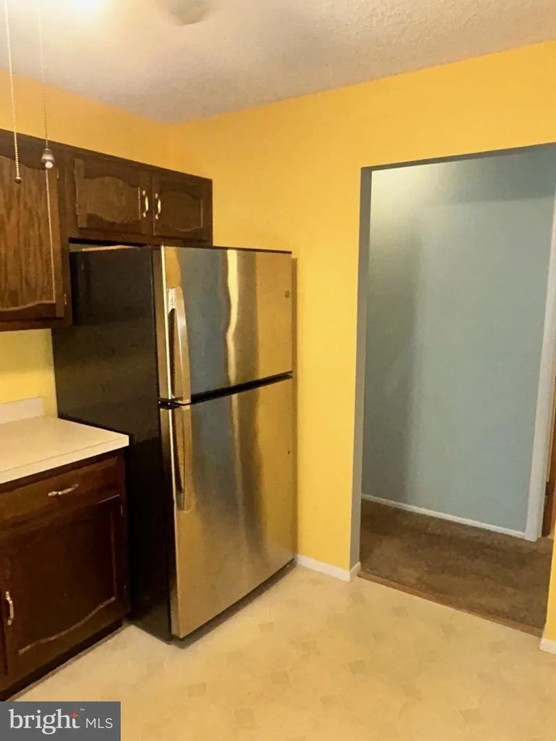 2 ACORN ROAD Manahawkin, NJ 08050