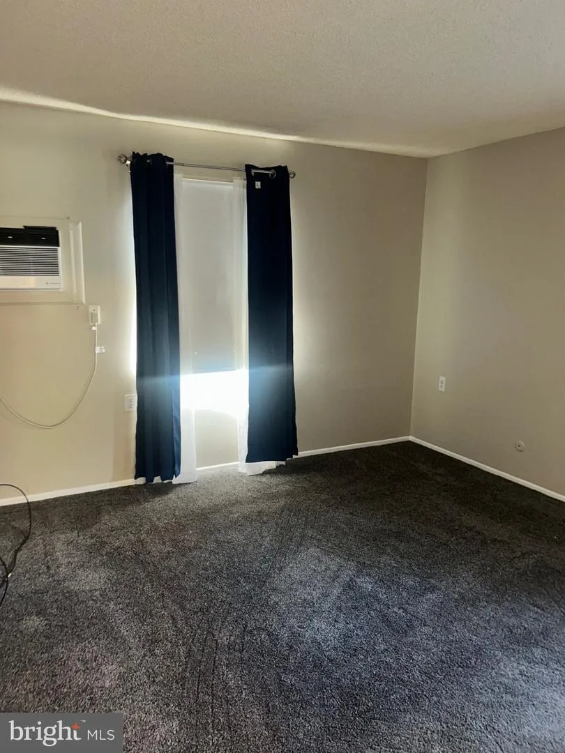 2 ACORN ROAD Manahawkin, NJ 08050