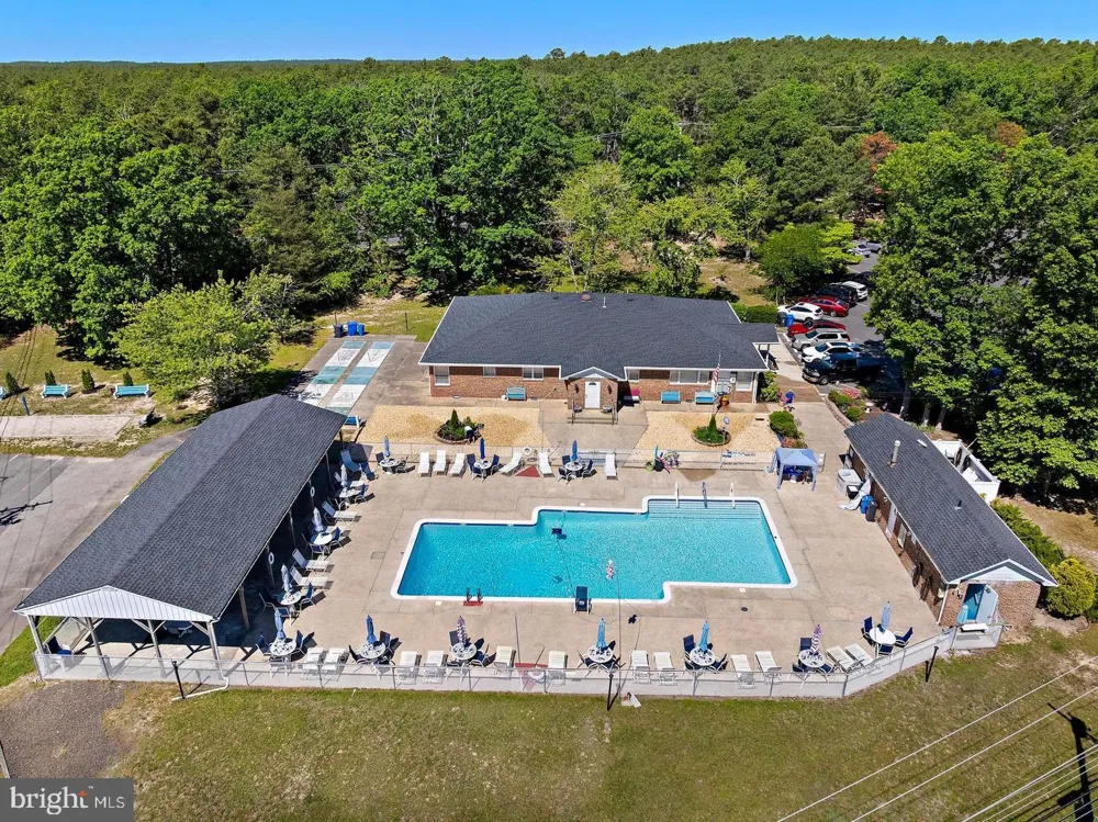 2 ACORN ROAD Manahawkin, NJ 08050