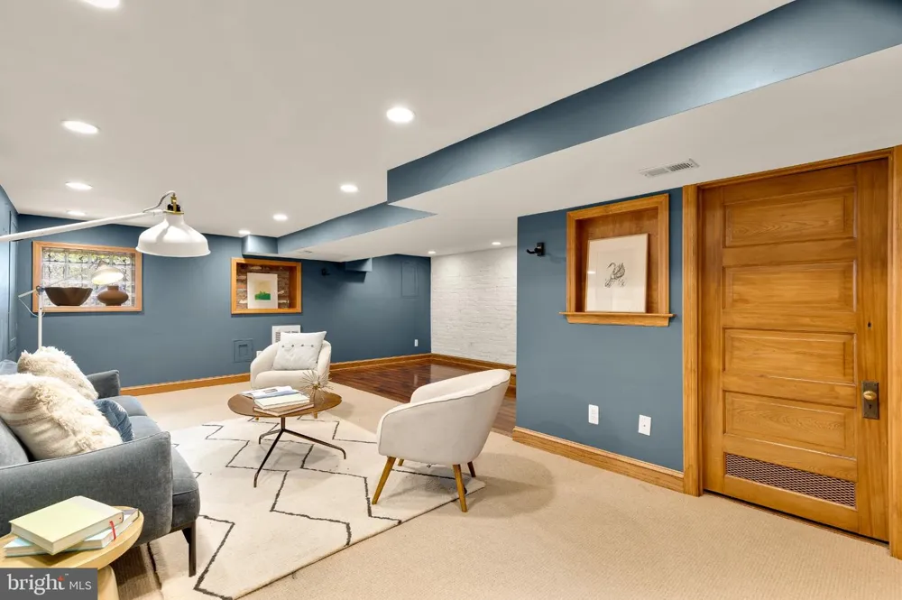 1360 SPRING ROAD NW Washington, DC 20010