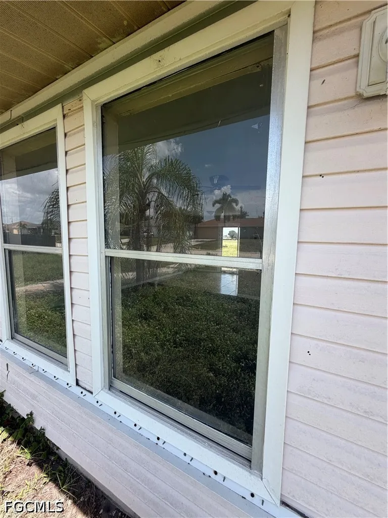 NE 15th Terrace Cape Coral, FL 33909