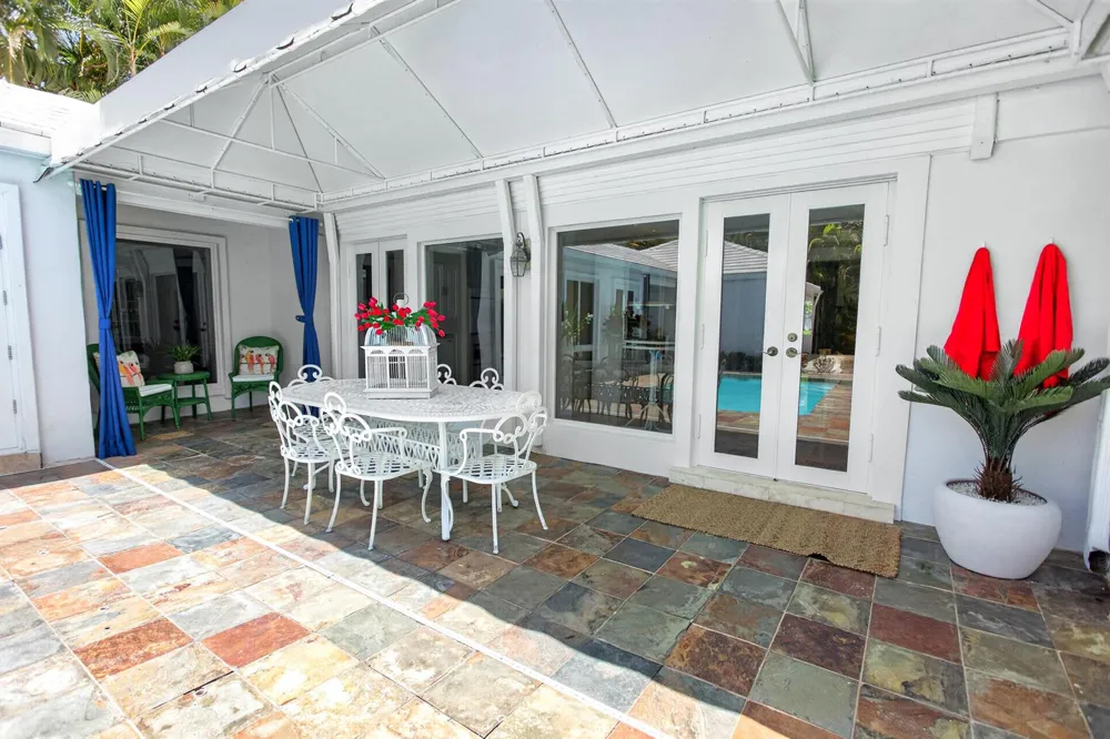 714 S Atlantic Drive Lantana, FL 33462