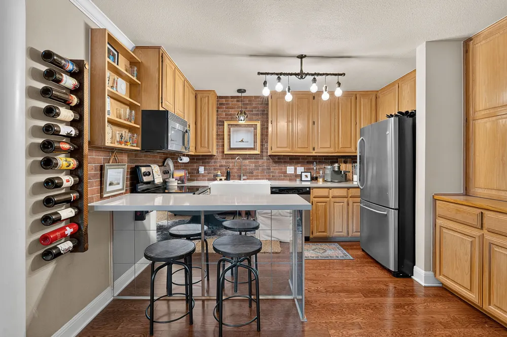 2500 Steck Avenue #4 Austin, TX 78757