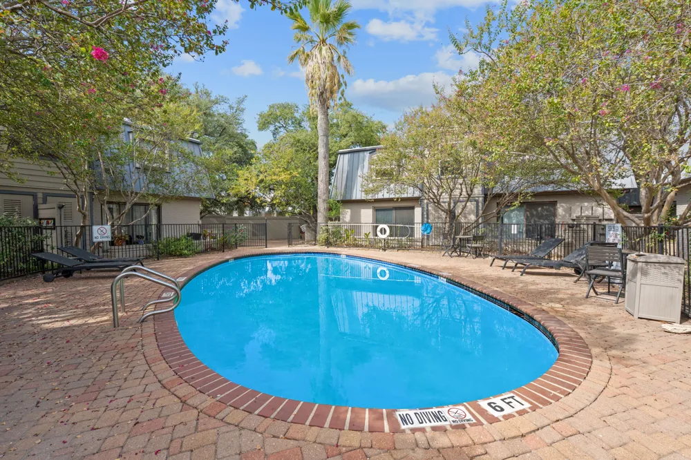 2500 Steck Avenue #4 Austin, TX 78757