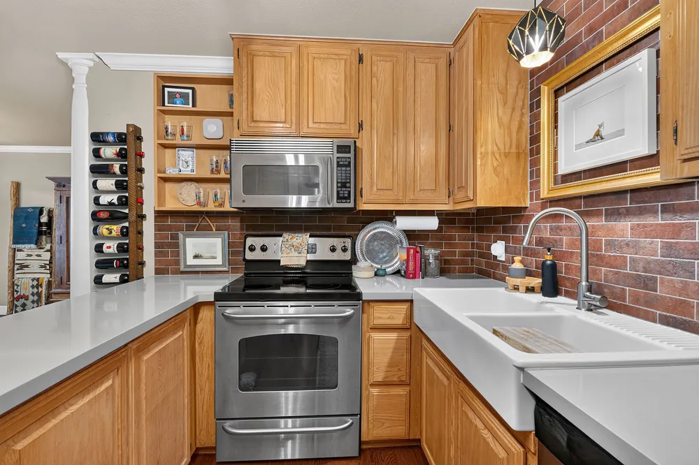 2500 Steck Avenue #4 Austin, TX 78757