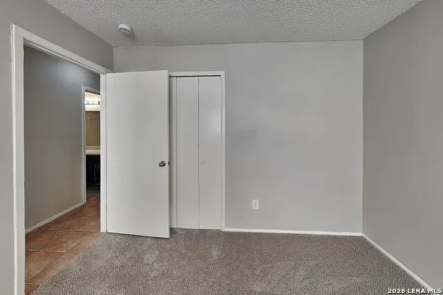 13622 Oak Breeze Universal City, TX 78148