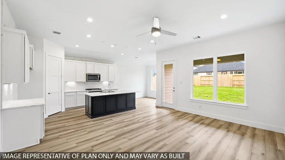 15215 Evening Light Drive Magnolia, TX 77354