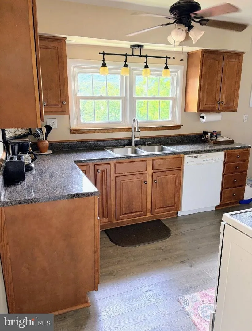 14022 CEDARWOOD DRIVE SW Cresaptown, MD 21502