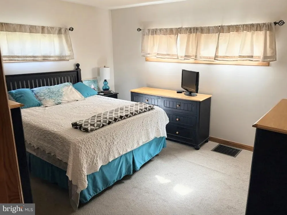 14022 CEDARWOOD DRIVE SW Cresaptown, MD 21502