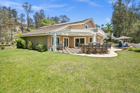 10829 Charbono Point