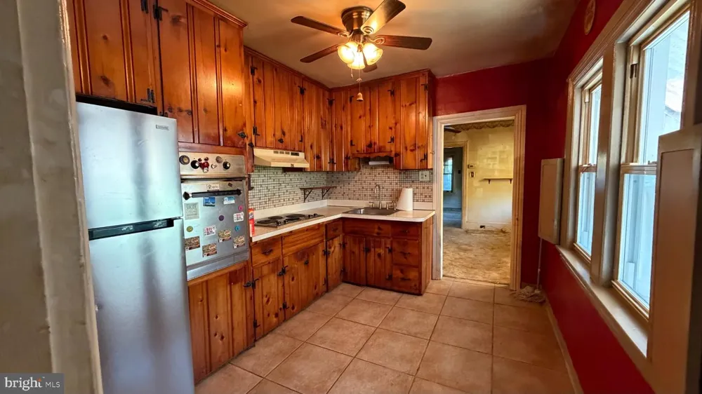 117 MANOR ROAD Hatboro, PA 19040