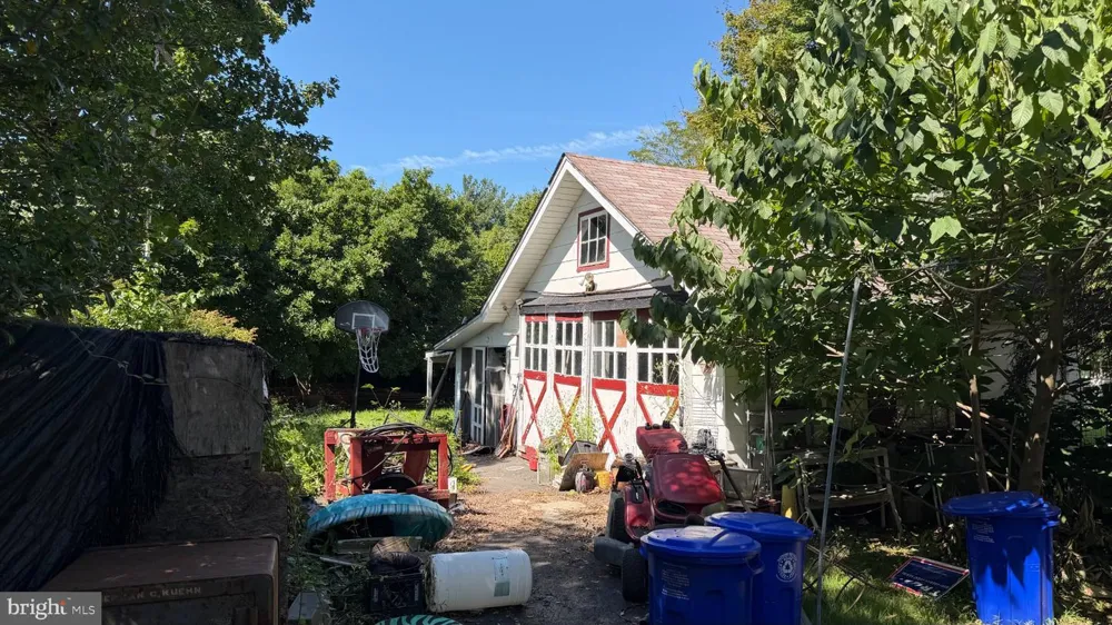 117 MANOR ROAD Hatboro, PA 19040